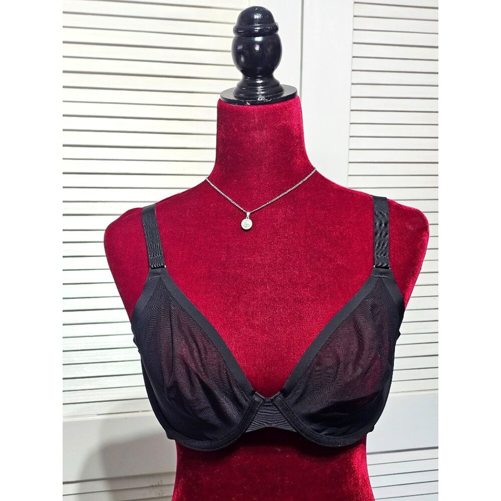 Cuup Women's Black Sheer Mesh The Plunge Underwire Lightweight Bra Size 38C 3171